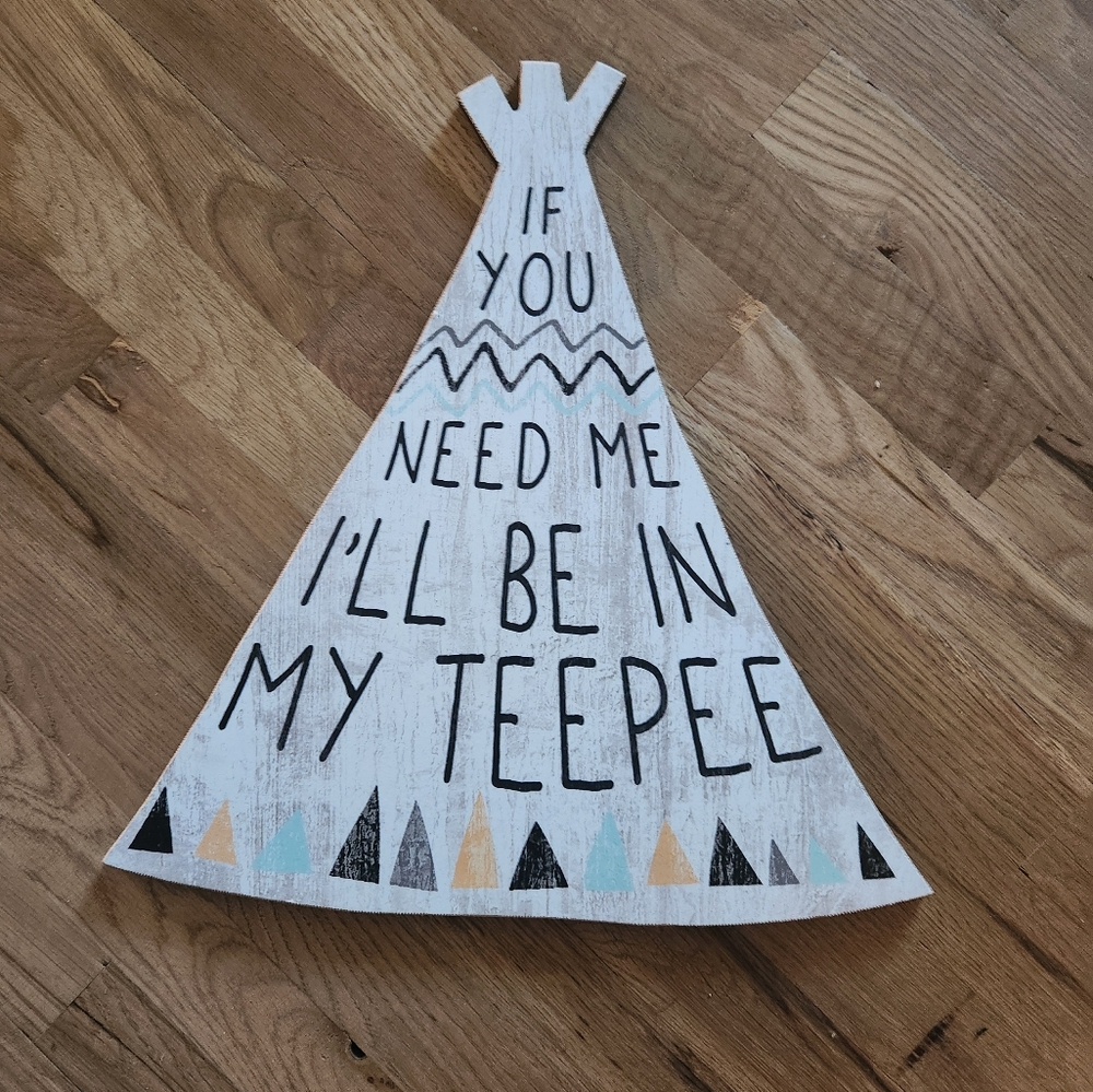 Hobby Lobby Teepee Wall Decor - White, Black, Blue, Tan